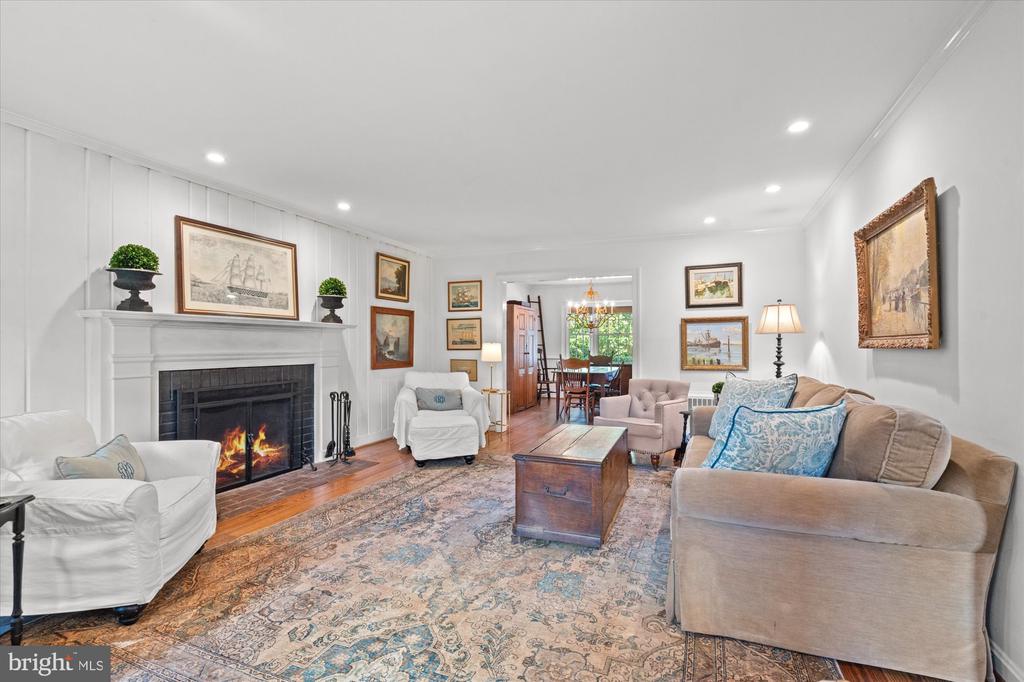 6422 BOULEVARD VIEW