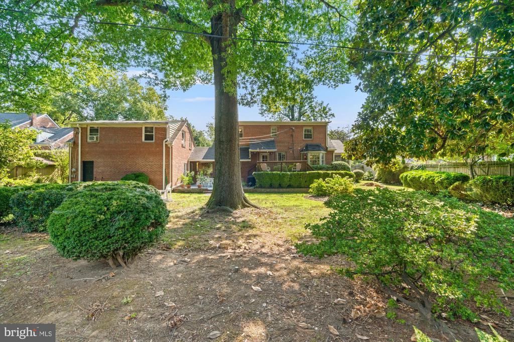 6422 BOULEVARD VIEW