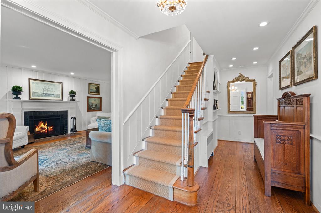 6422 BOULEVARD VIEW