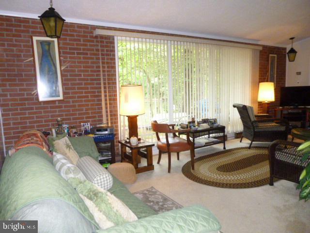 200 PARRISH LOOP