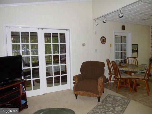200 PARRISH LOOP