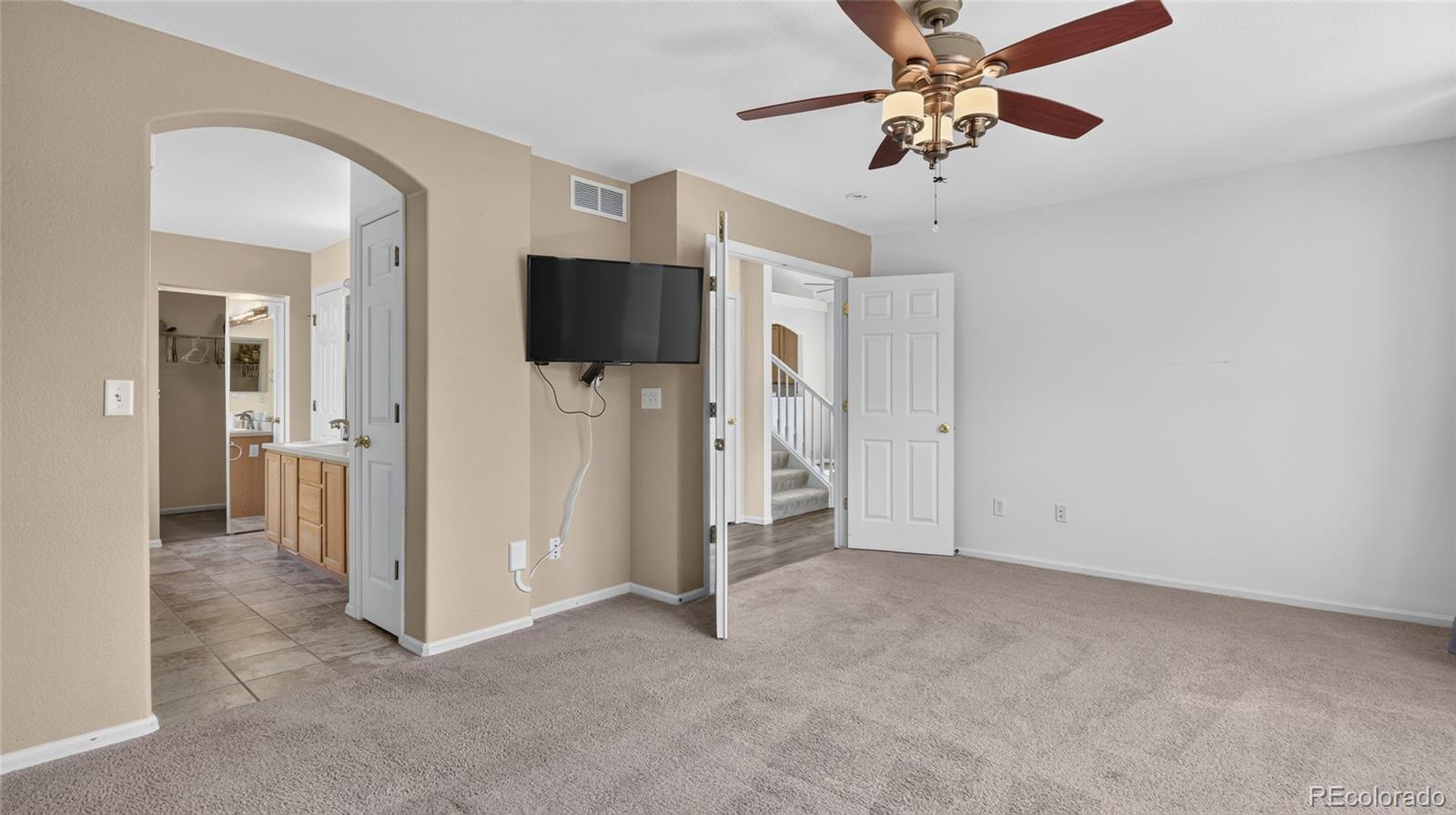 5896 E 129th Place