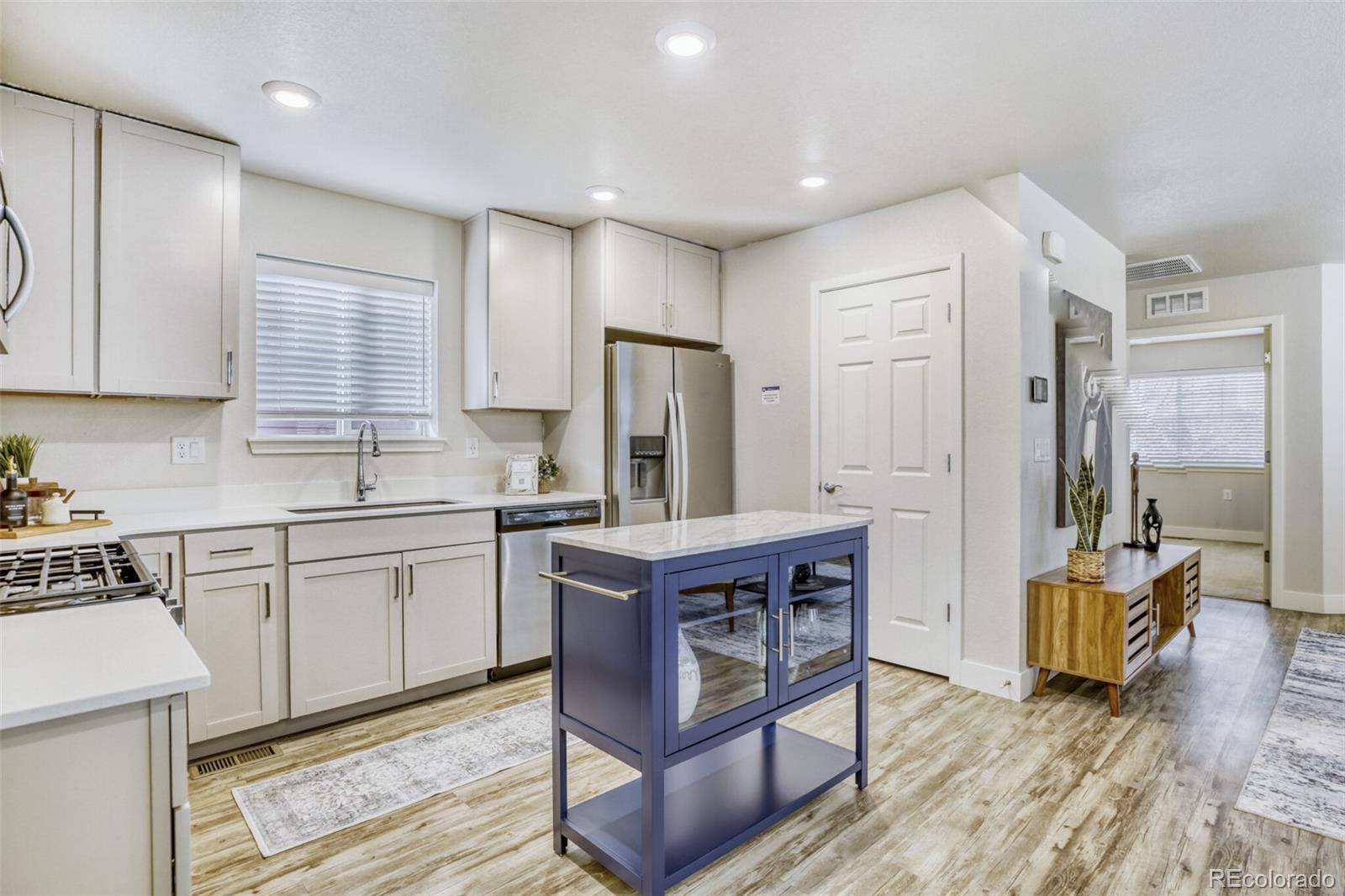 65 Avocet Court