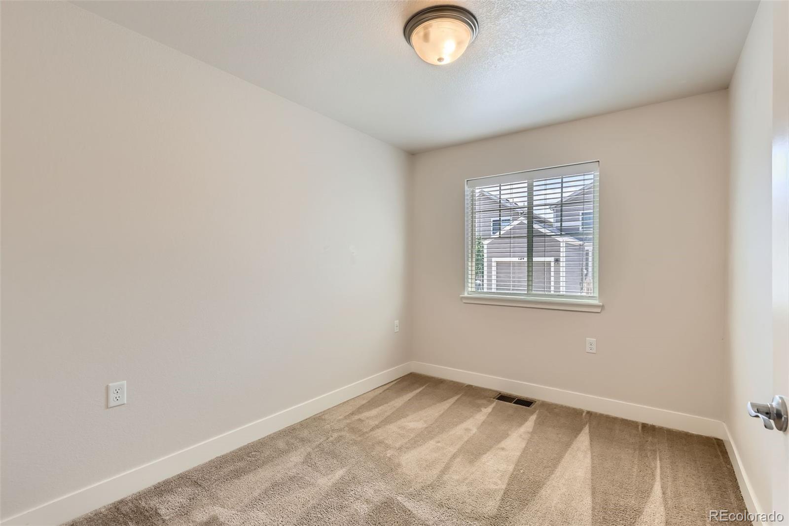 65 Avocet Court