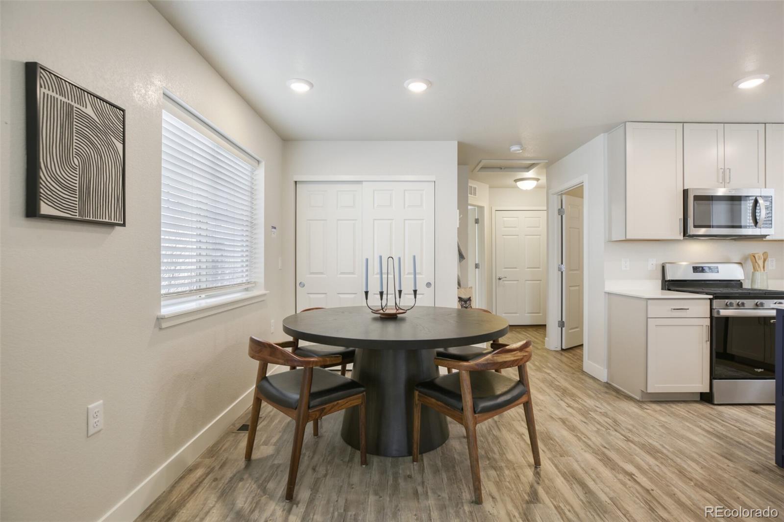 65 Avocet Court