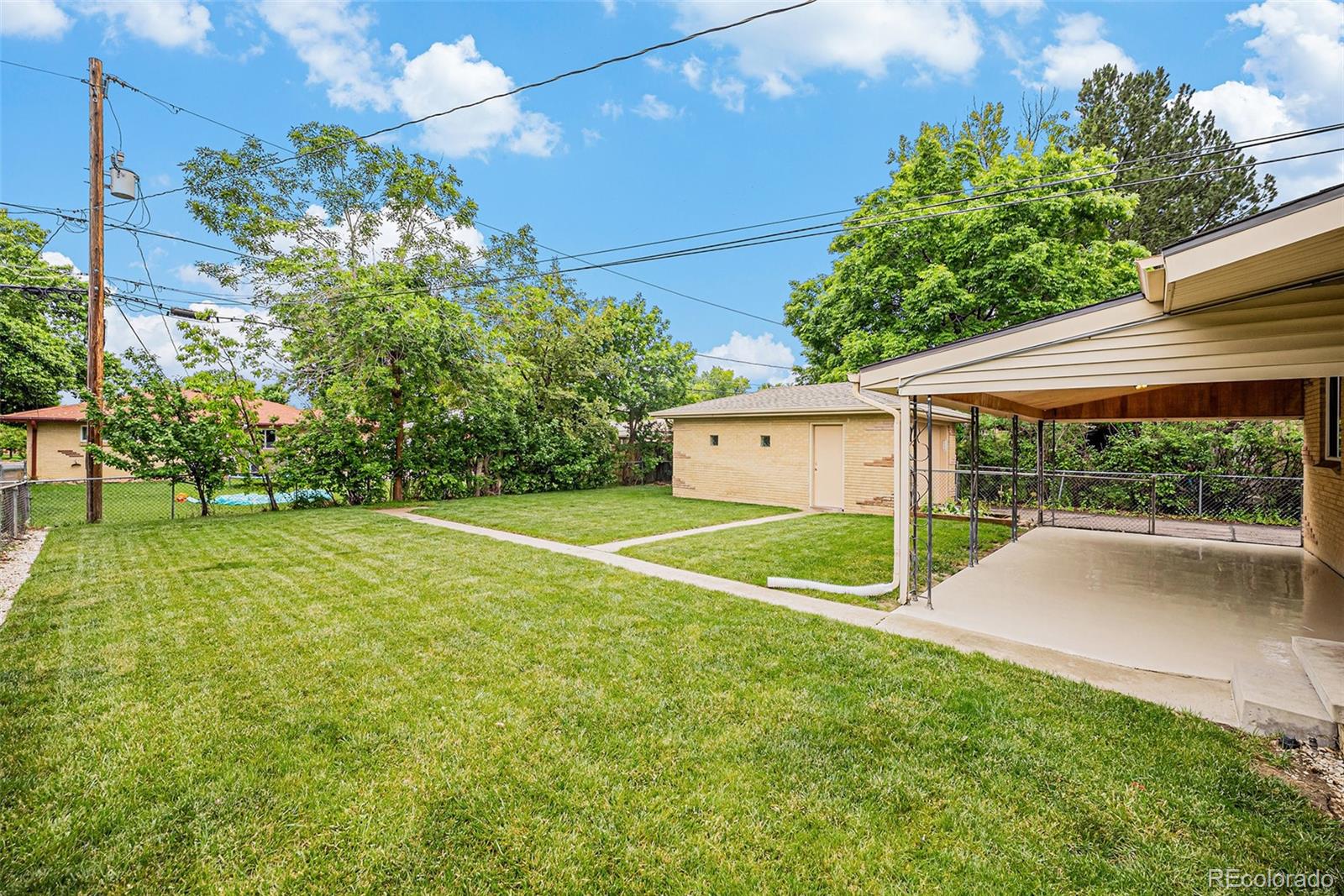260 Flint Way