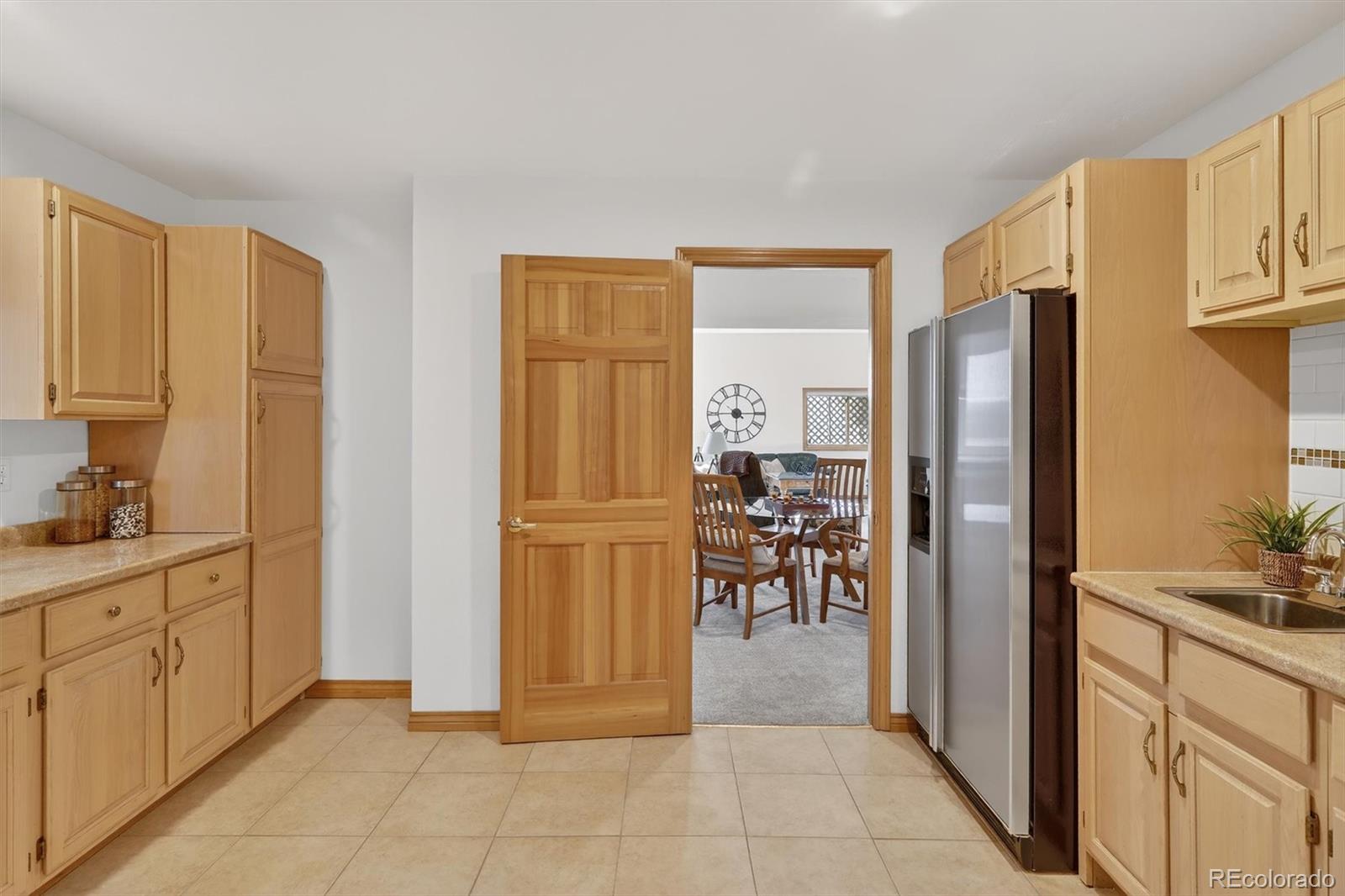 1123 Oakhurst Drive