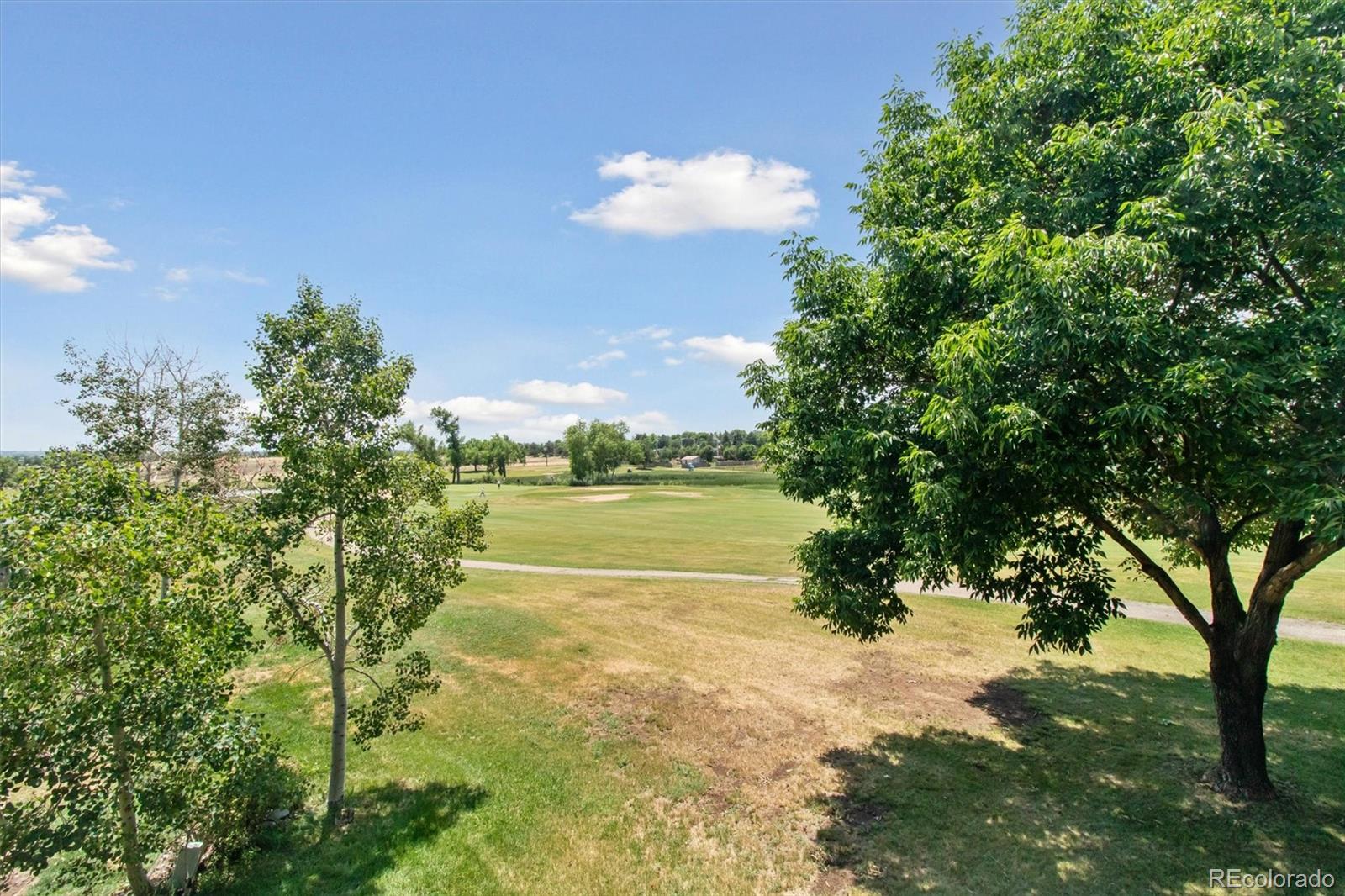 1123 Oakhurst Drive
