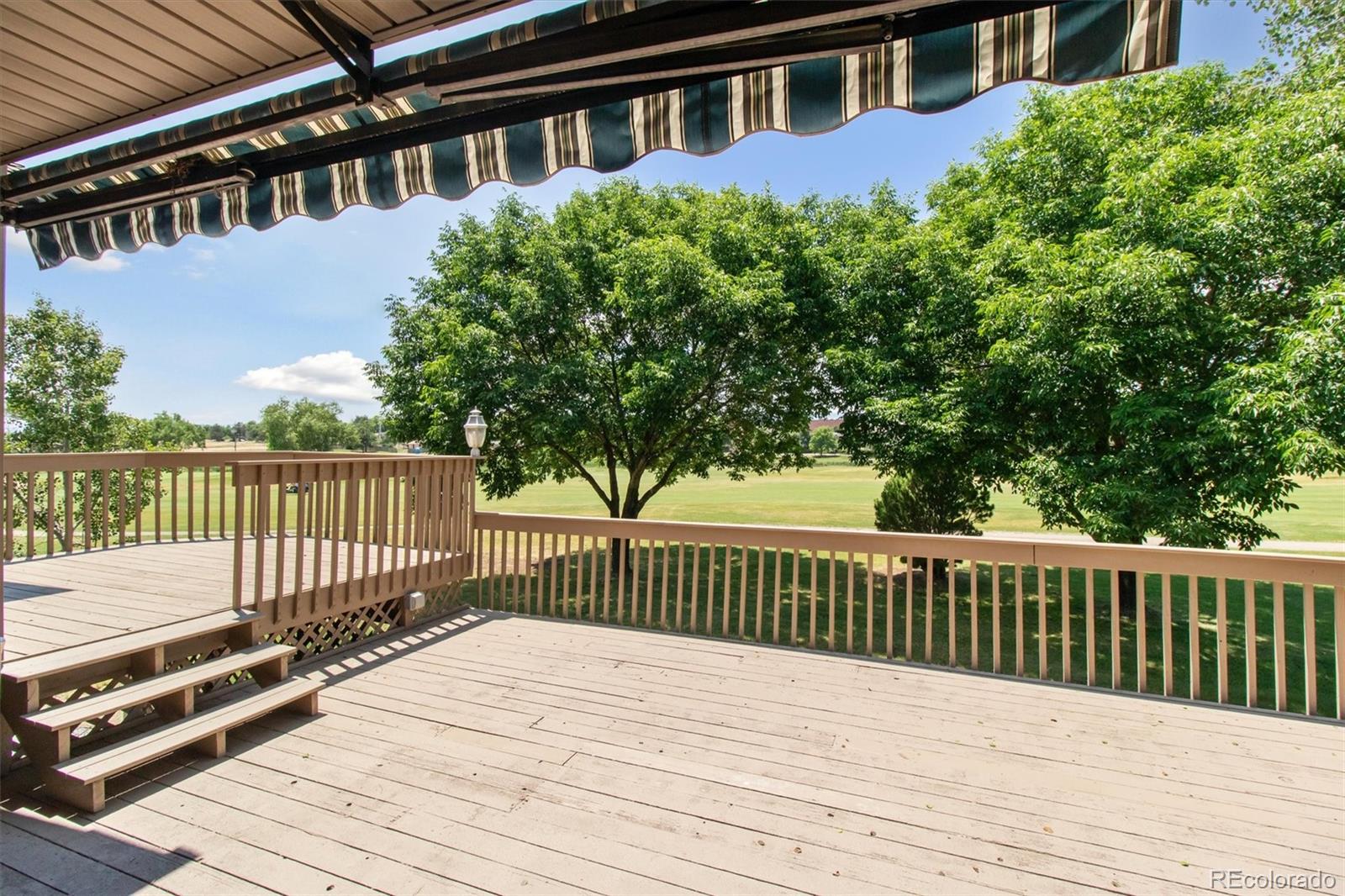 1123 Oakhurst Drive