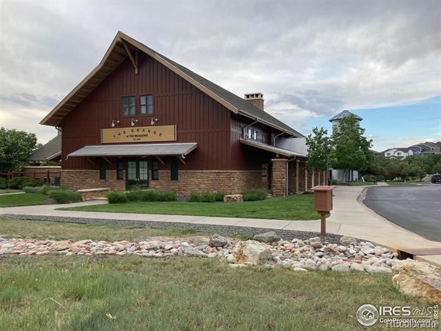2339 Robindale Way