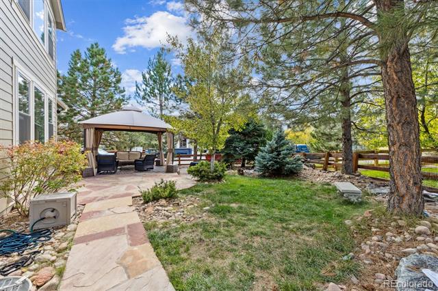 2339 Robindale Way
