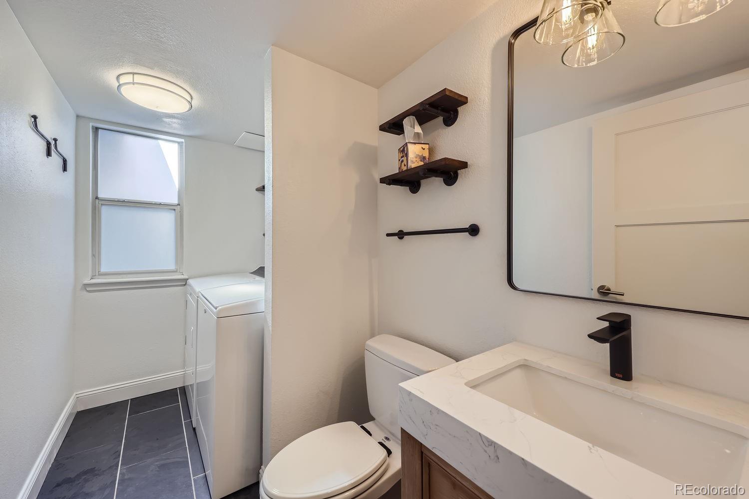 5779 W 116th Place