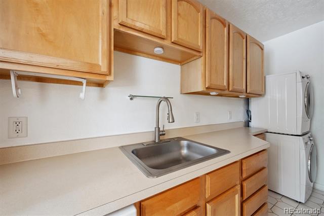 1130 N Pennsylvania Street Unit: 208