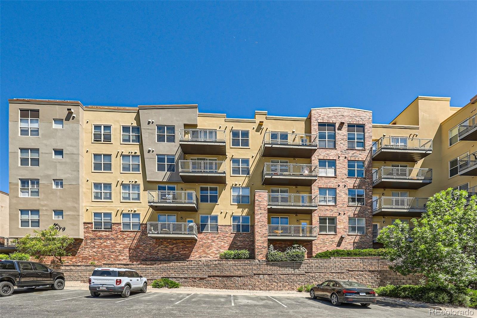 9079 E Panorama Circle Unit: 419