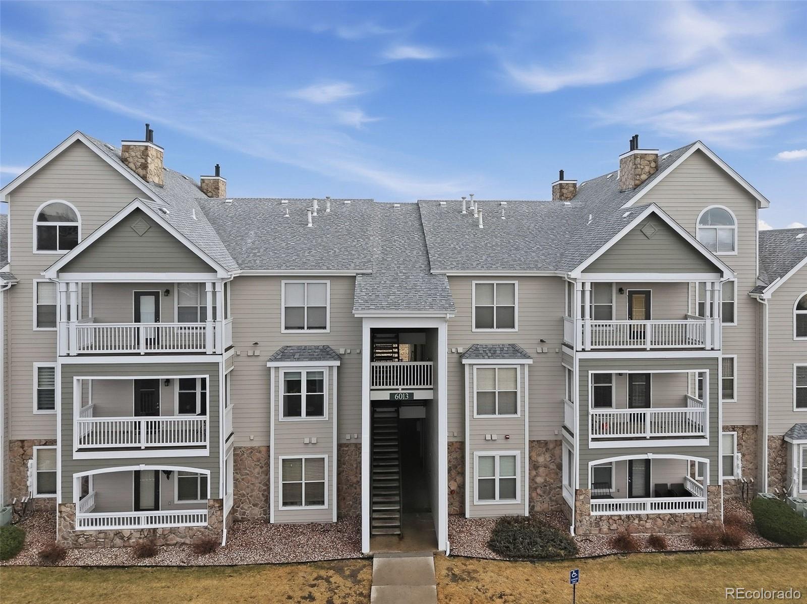 6013 Castlegate Drive W Unit: D26