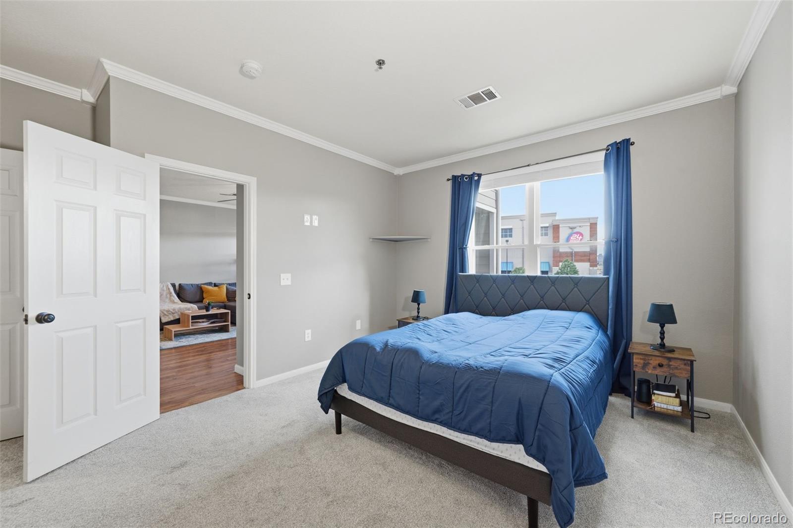 6013 Castlegate Drive W Unit: D26