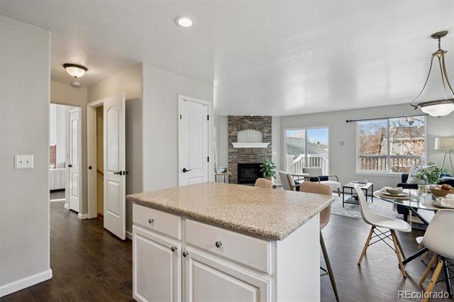 8733 Fairview Oaks Lane