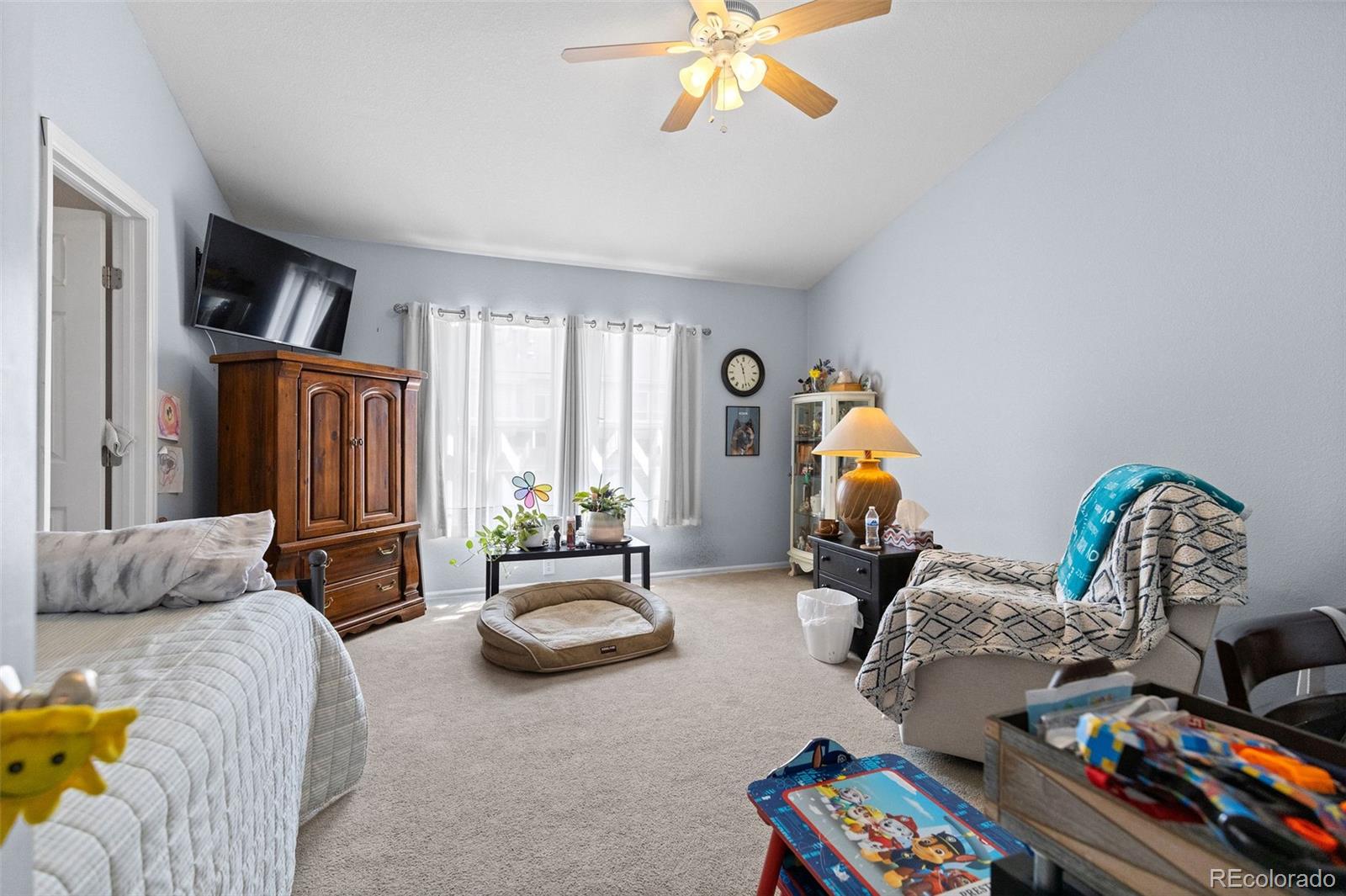 137 Foxglove Drive