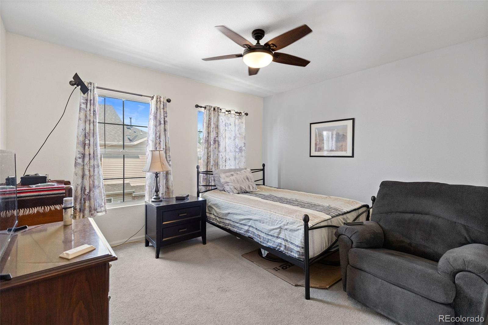 137 Foxglove Drive