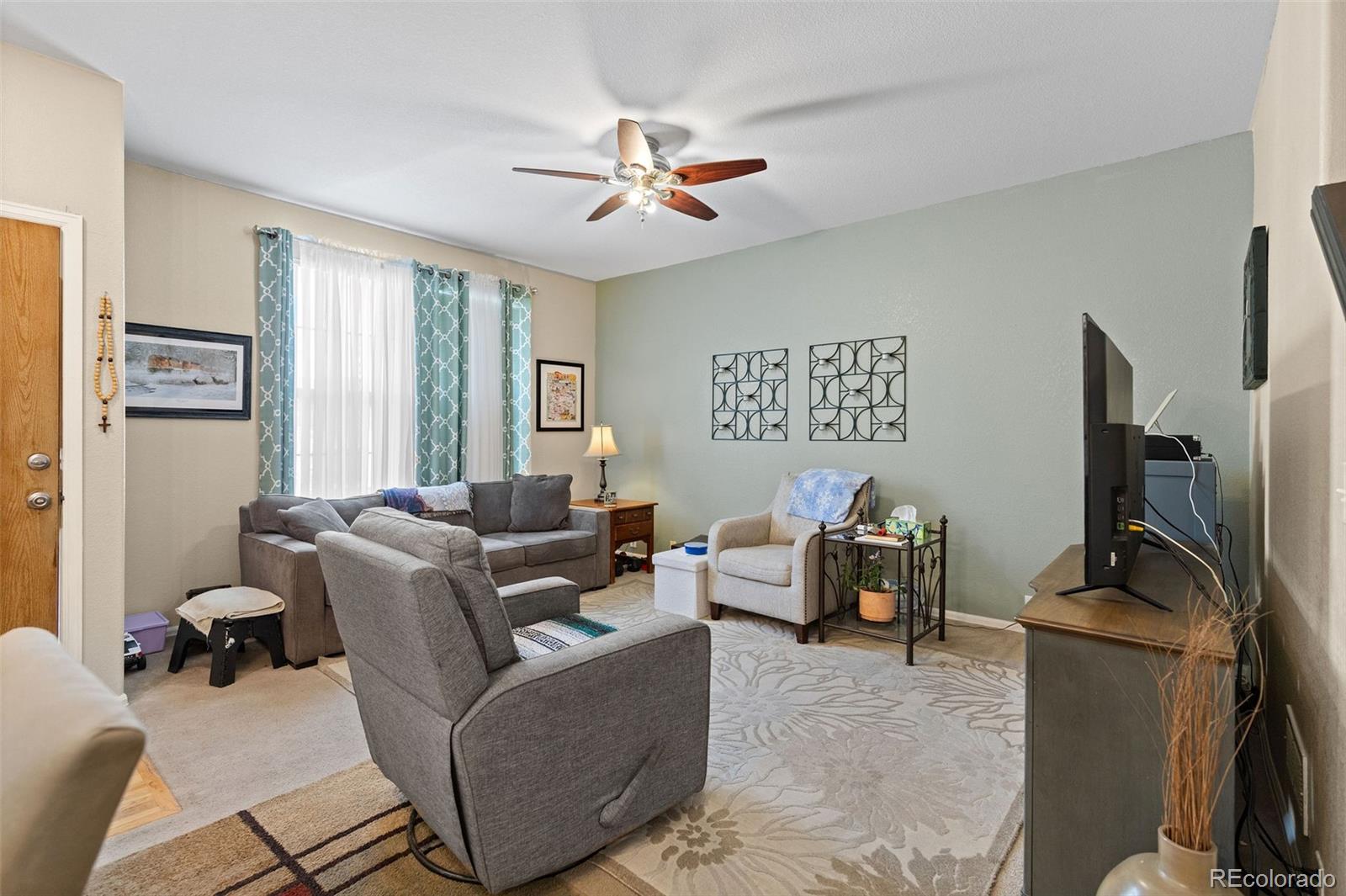137 Foxglove Drive
