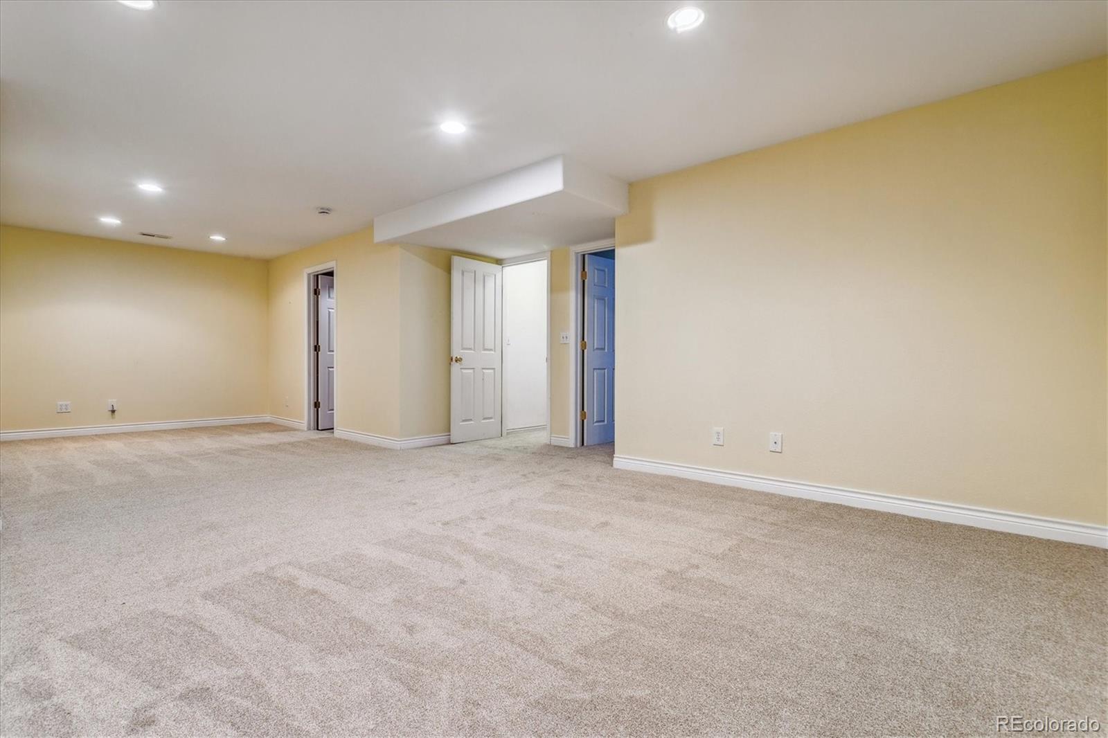3022 S Waco Court