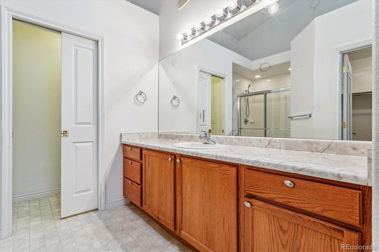 3022 S Waco Court