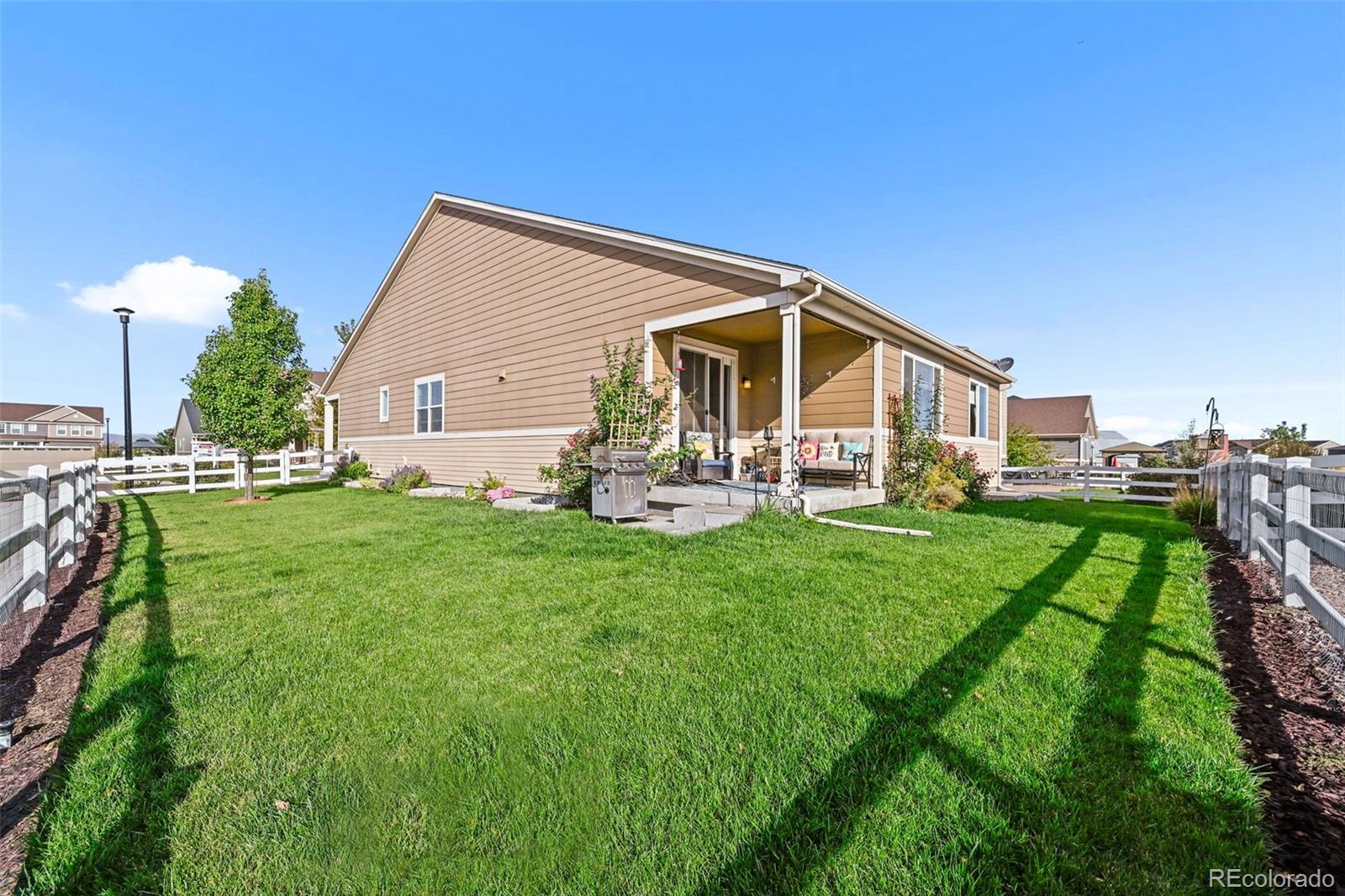 5230 Periwinkle Way