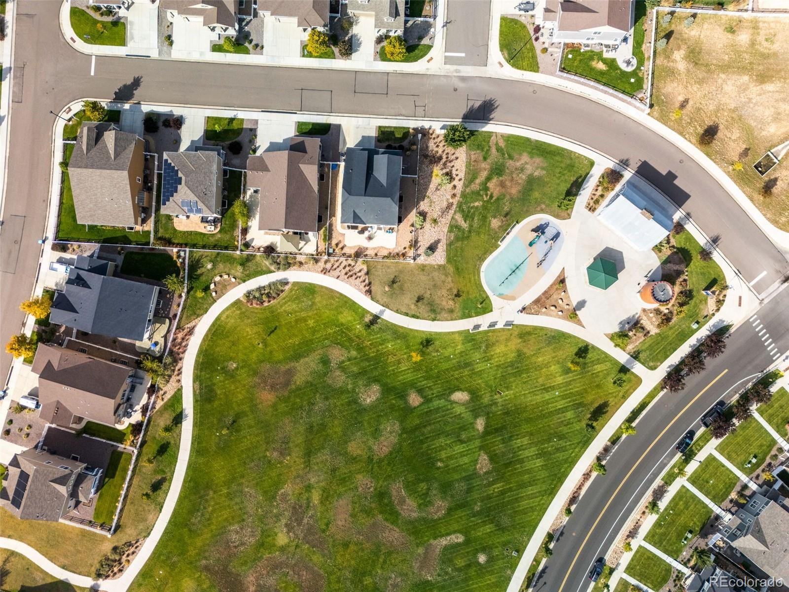5230 Periwinkle Way