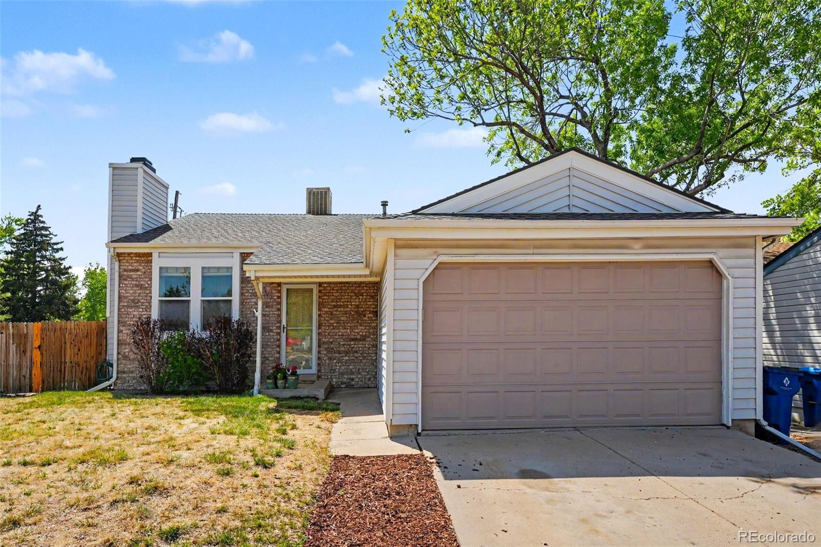 7609 Harlan Way