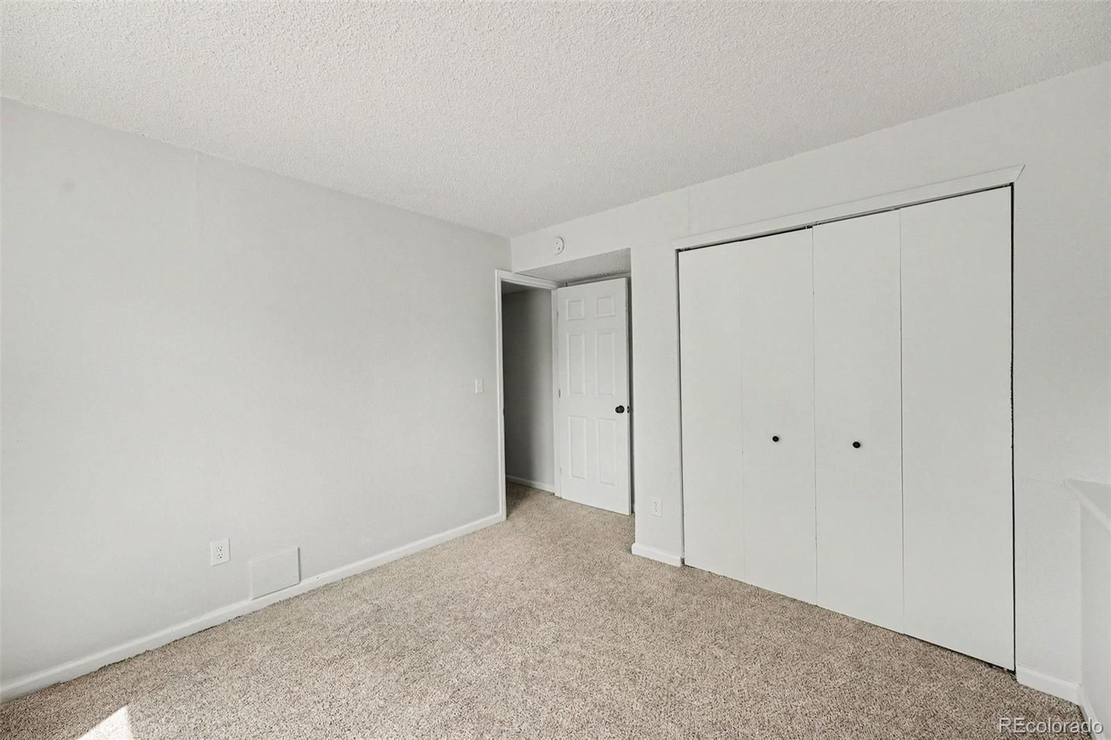 7609 Harlan Way