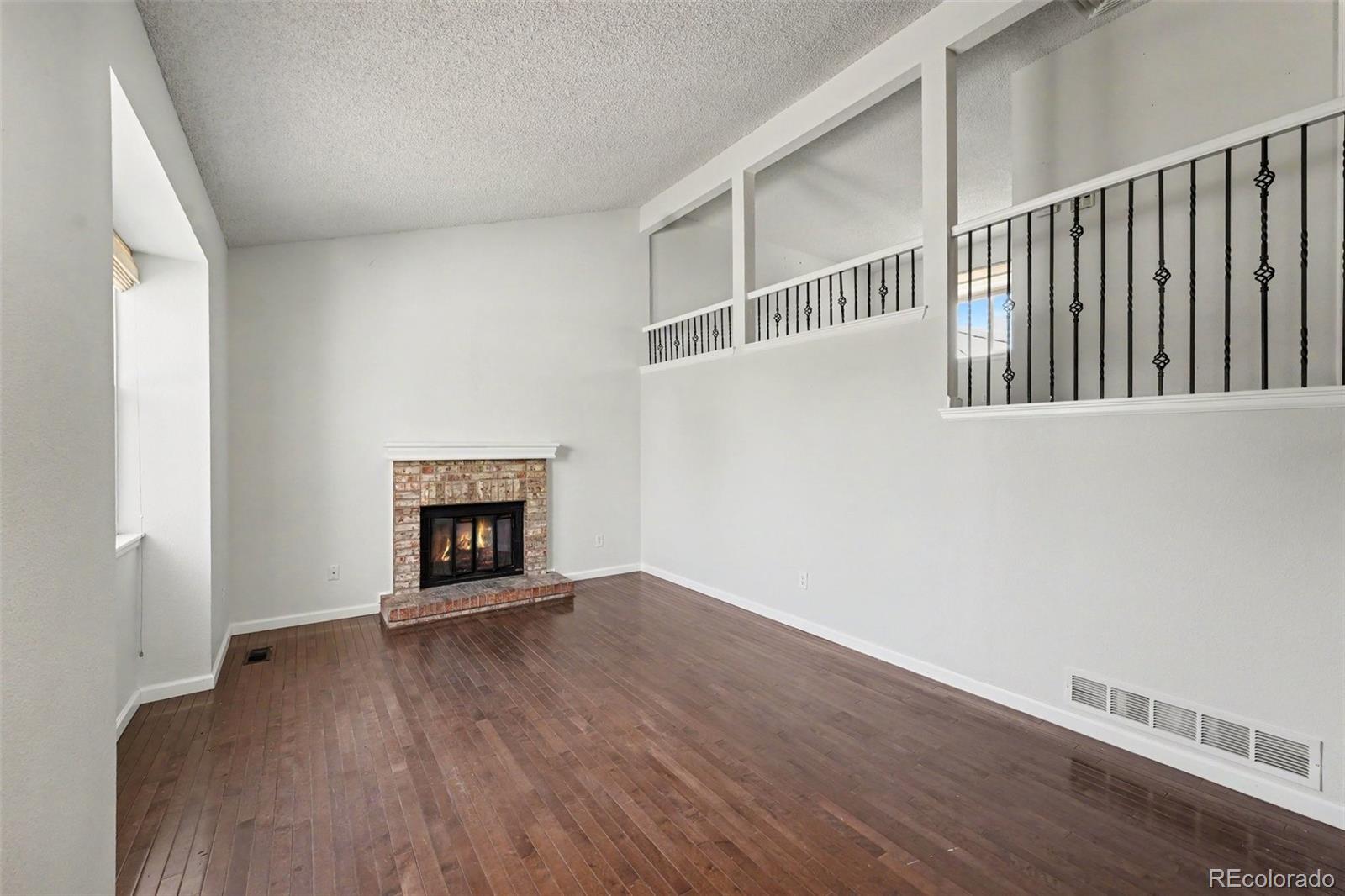 7609 Harlan Way