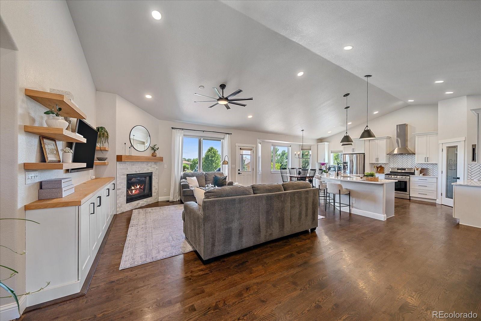 1932 Silverado Lane
