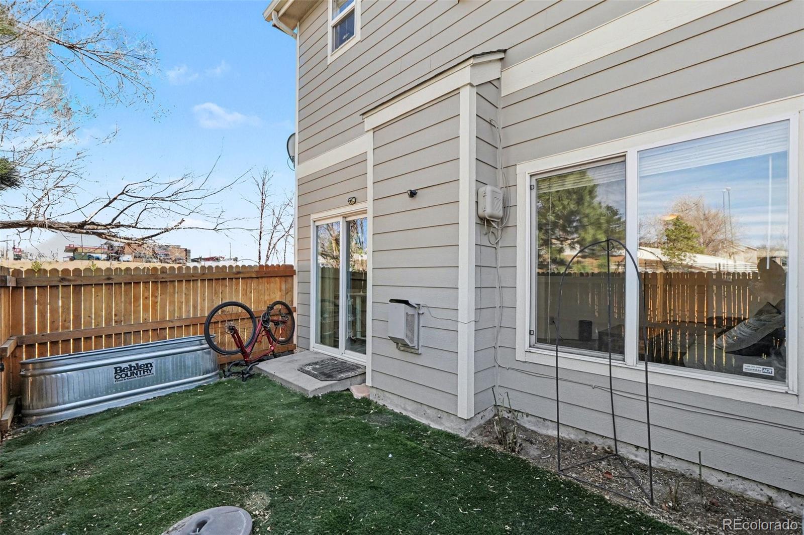 9184 Gale Boulevard Unit: 1