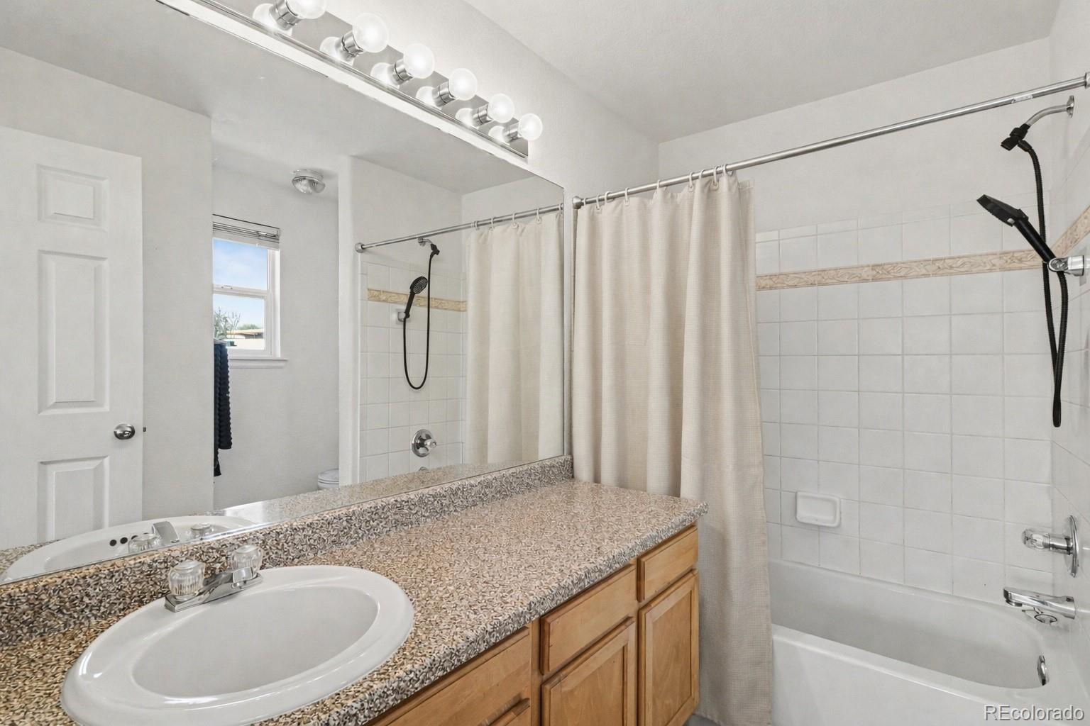 9184 Gale Boulevard Unit: 1