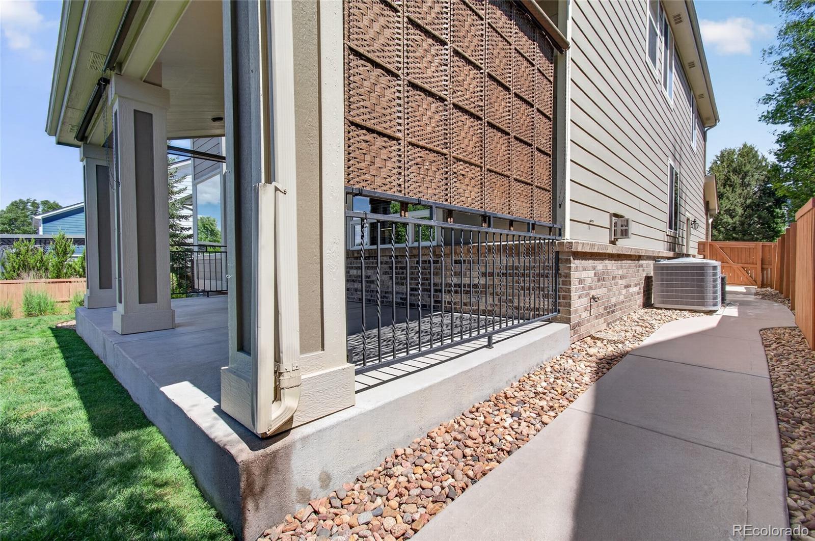 1911 Lodgepole Drive