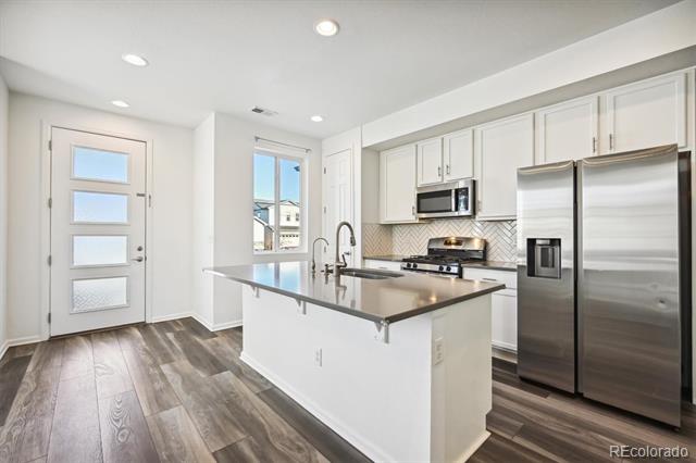 18040 E 96th Place