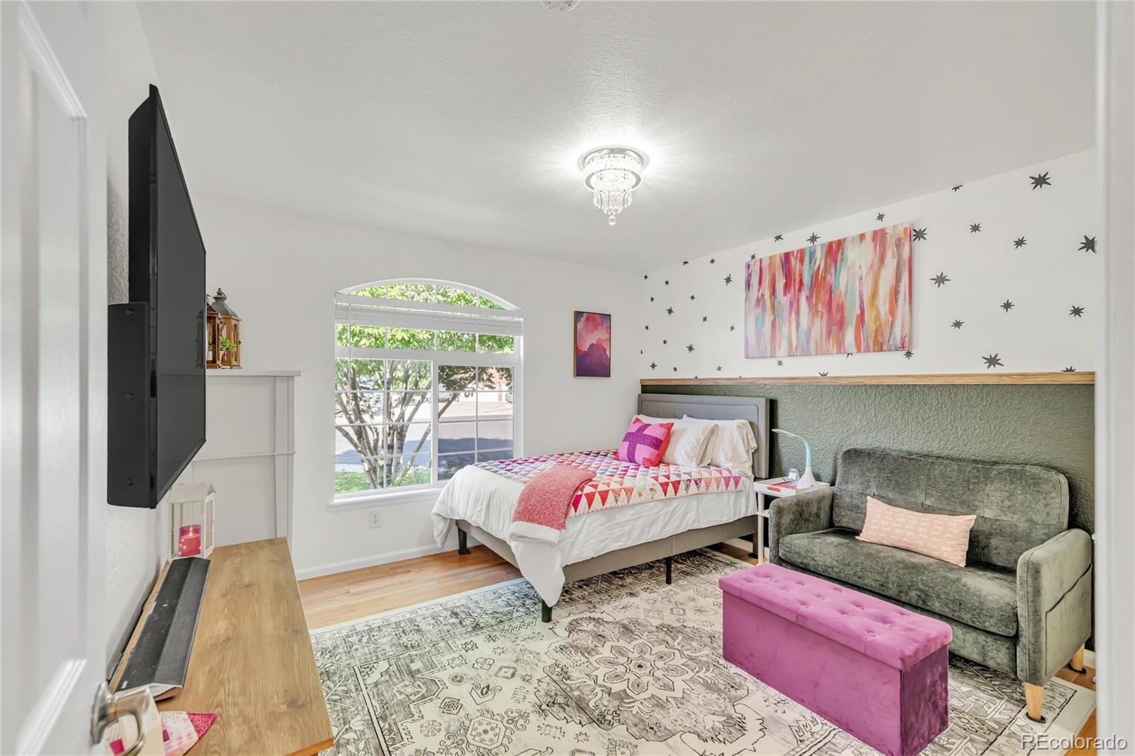 4716 Castle Circle