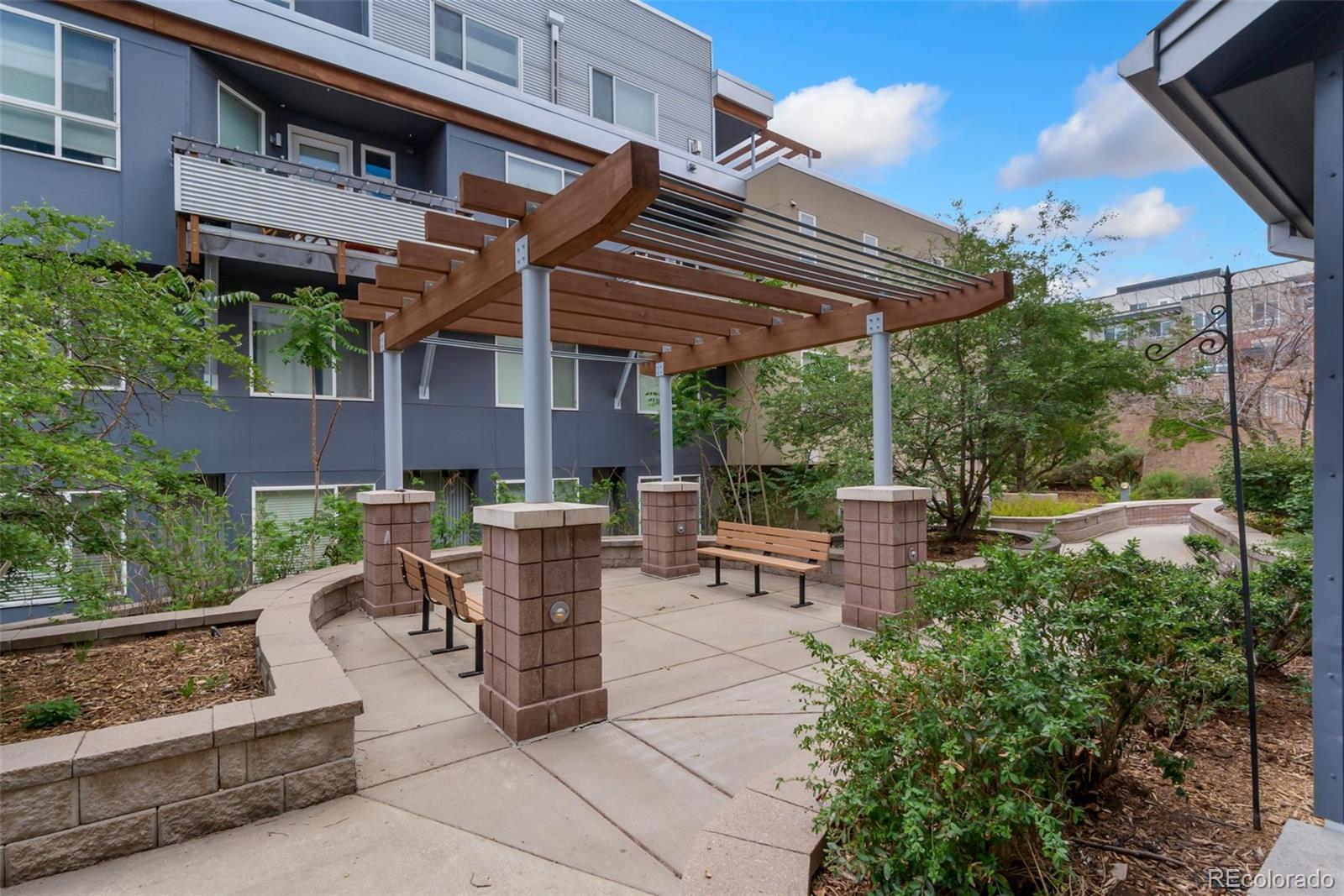 2830 E College Avenue Unit: 105