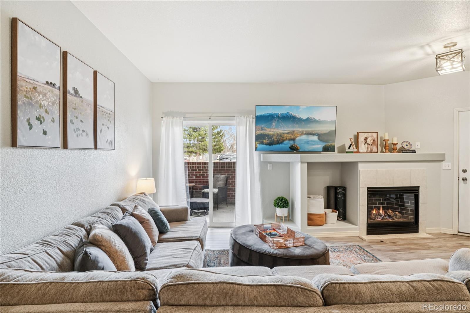 4145 E 119th Place Unit: B