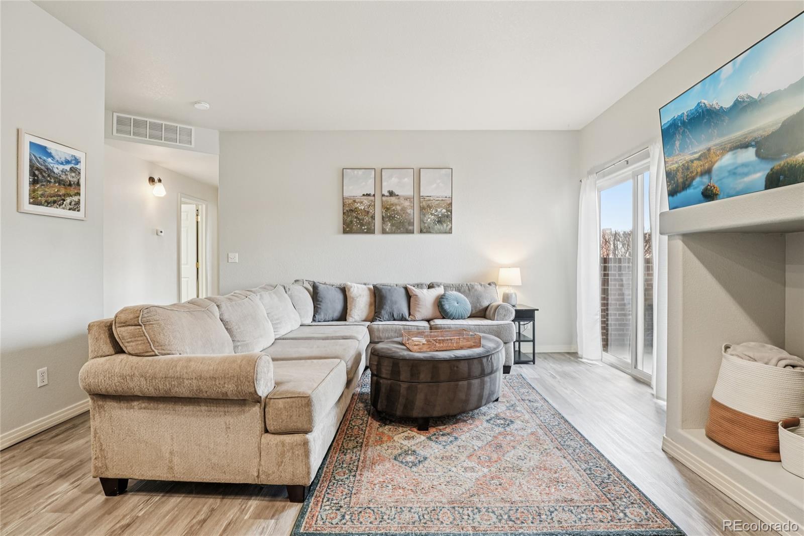 4145 E 119th Place Unit: B