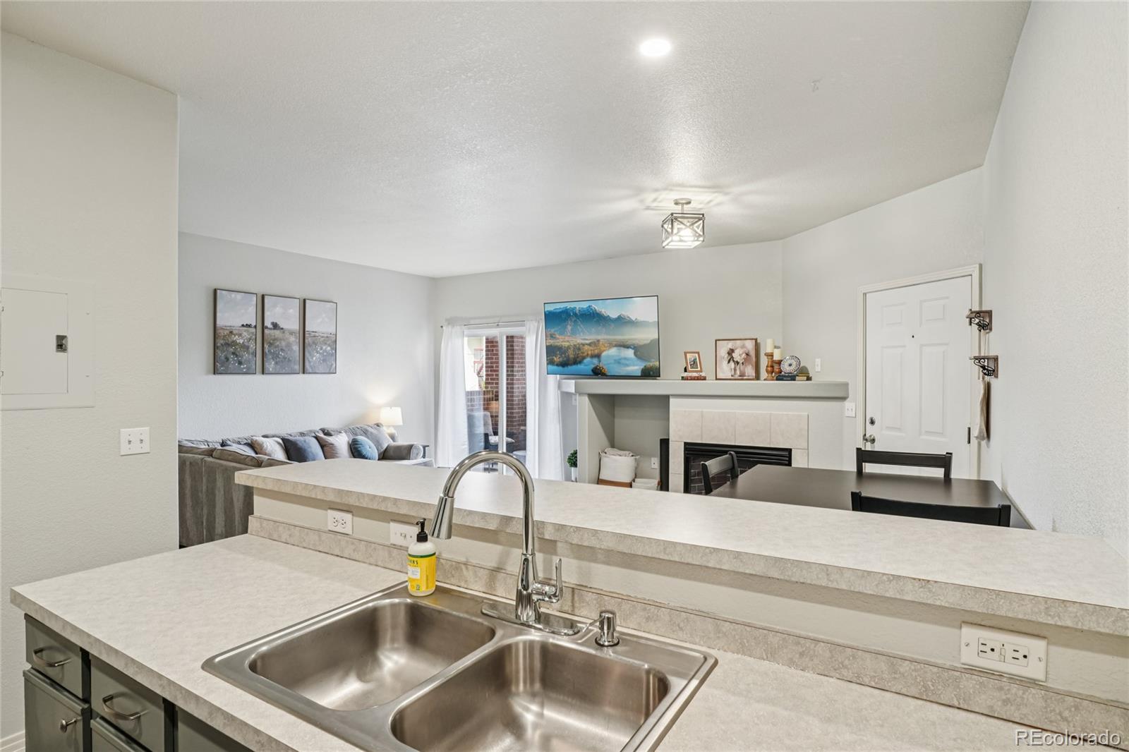 4145 E 119th Place Unit: B