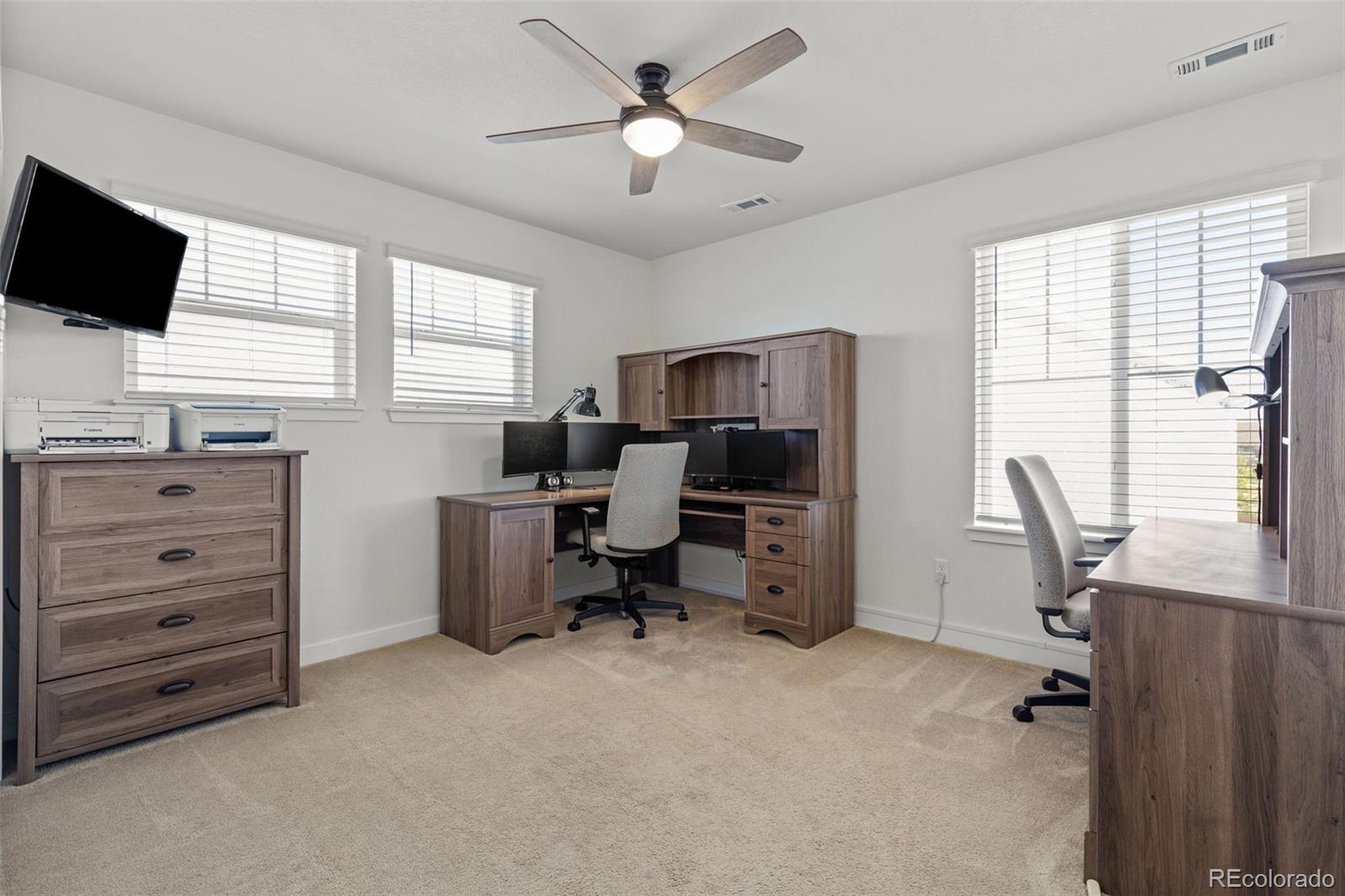 2740 E 160th Place