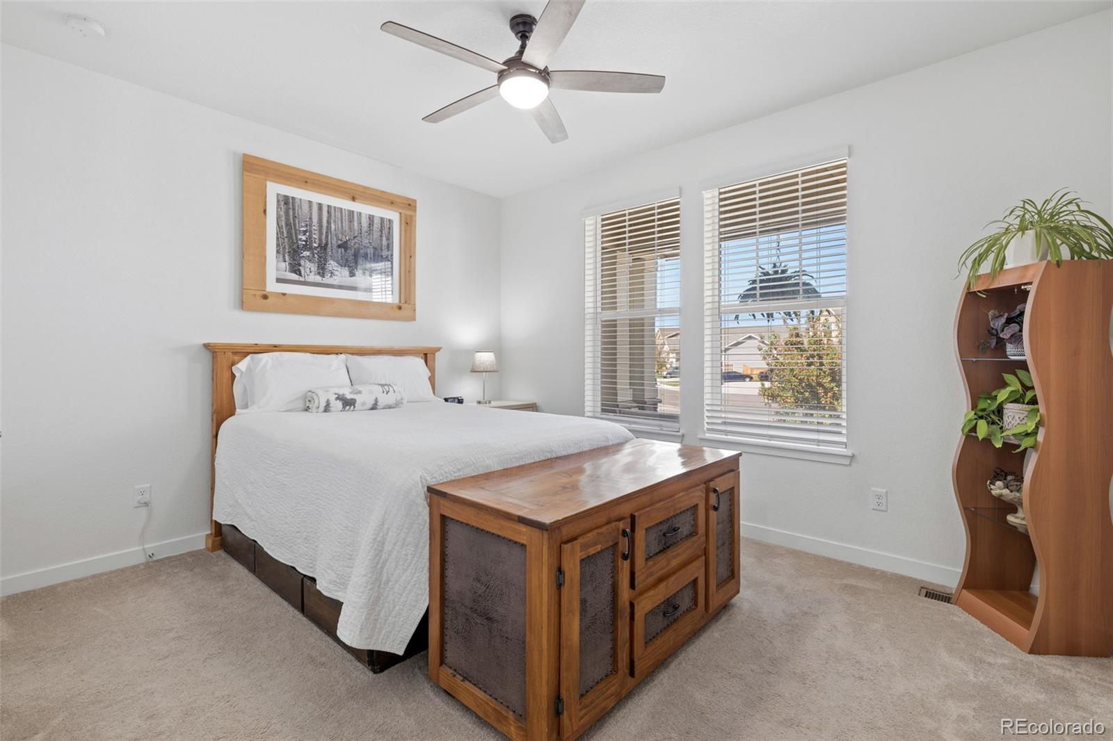 2740 E 160th Place