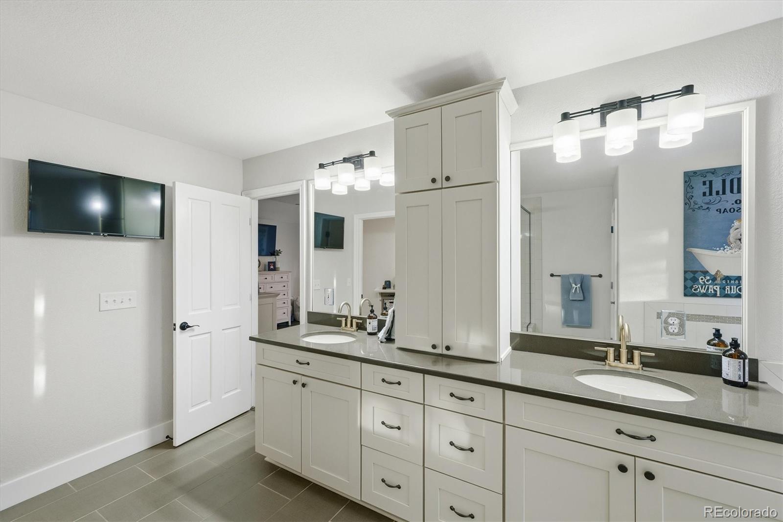 13837 Lexington Place