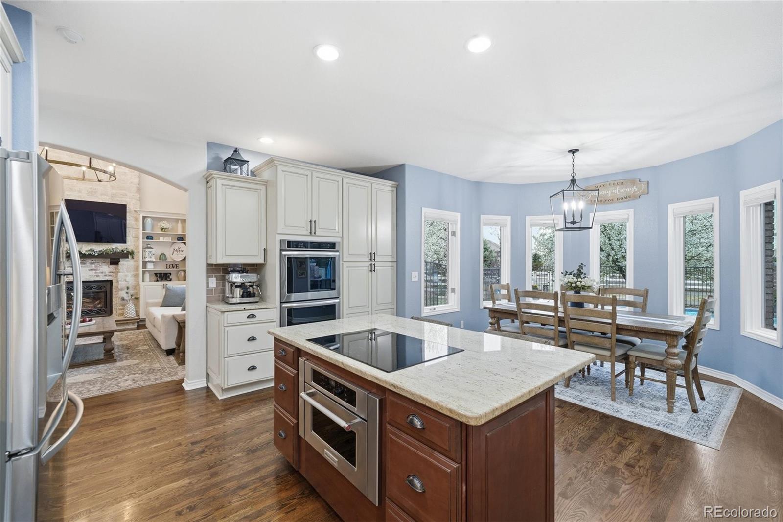 13837 Lexington Place