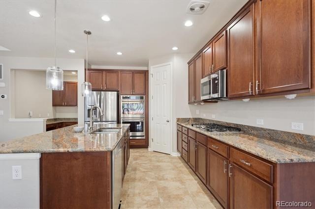 4545 Oxbow Drive