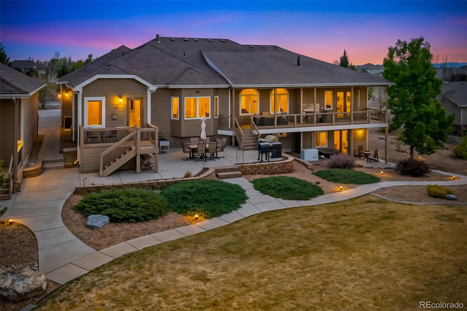 6215 E 165th Place