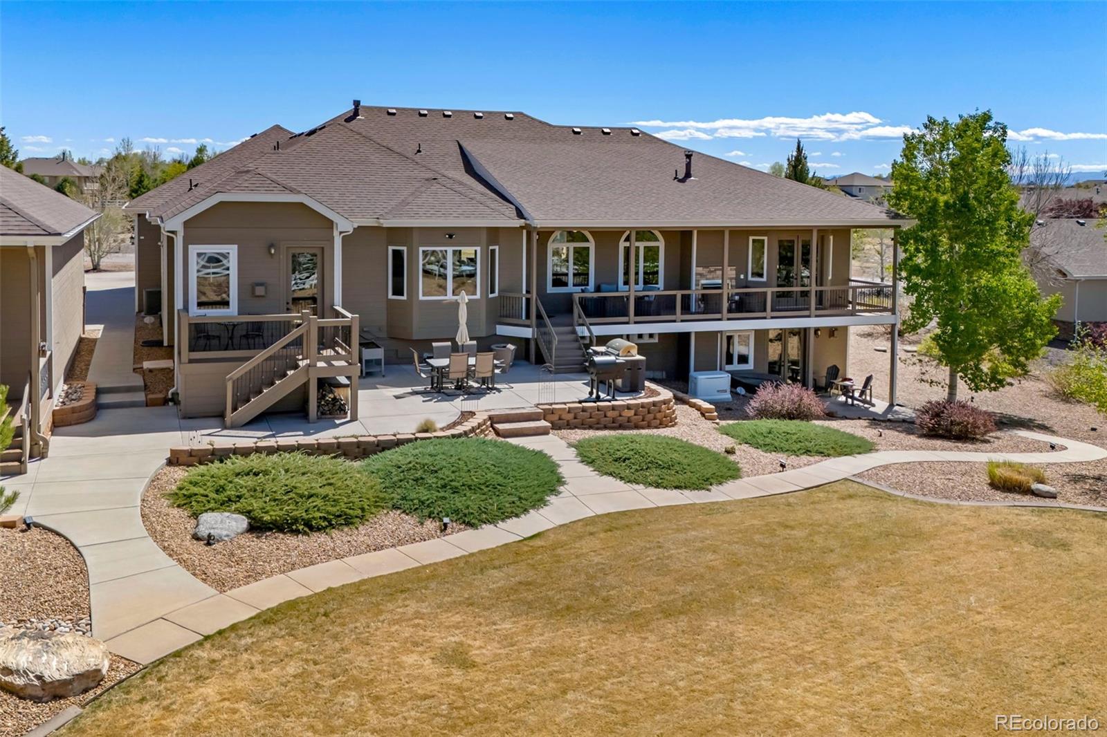 6215 E 165th Place