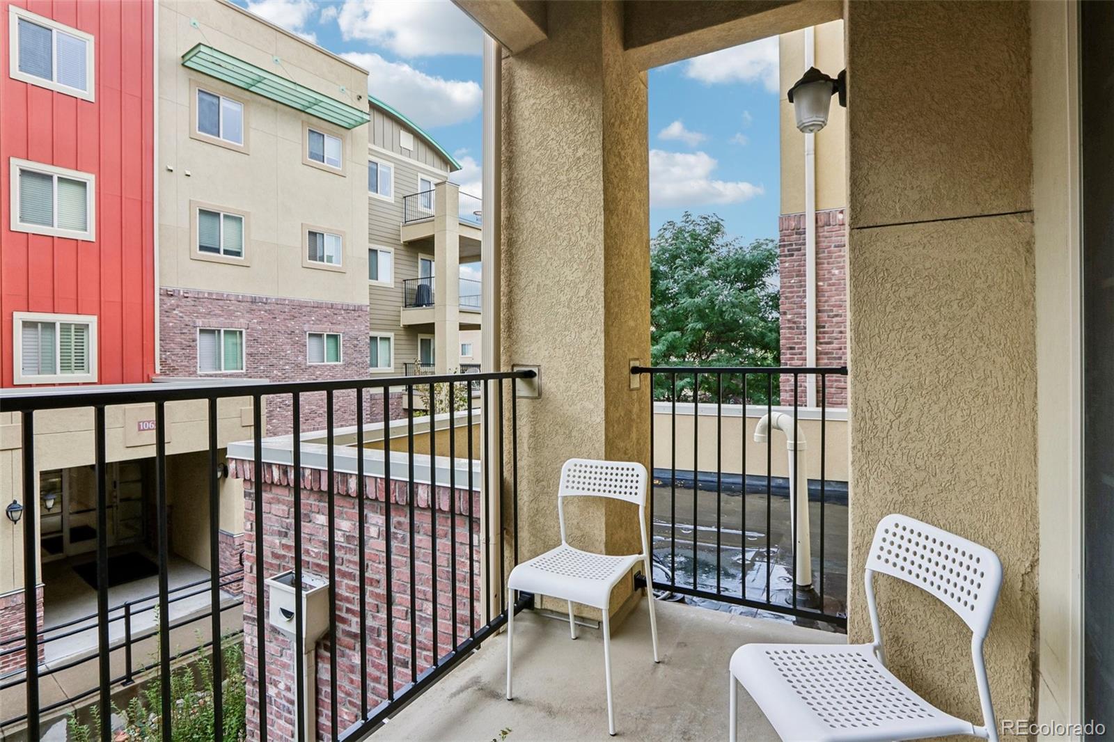 1044 Rockhurst Drive Unit: 201