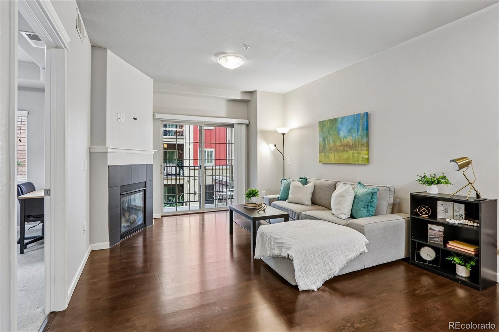 1044 Rockhurst Drive Unit: 201